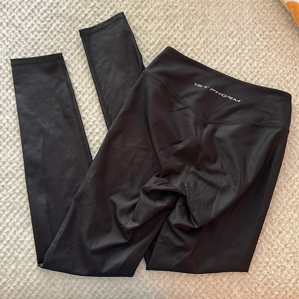 1st Phorm leggings